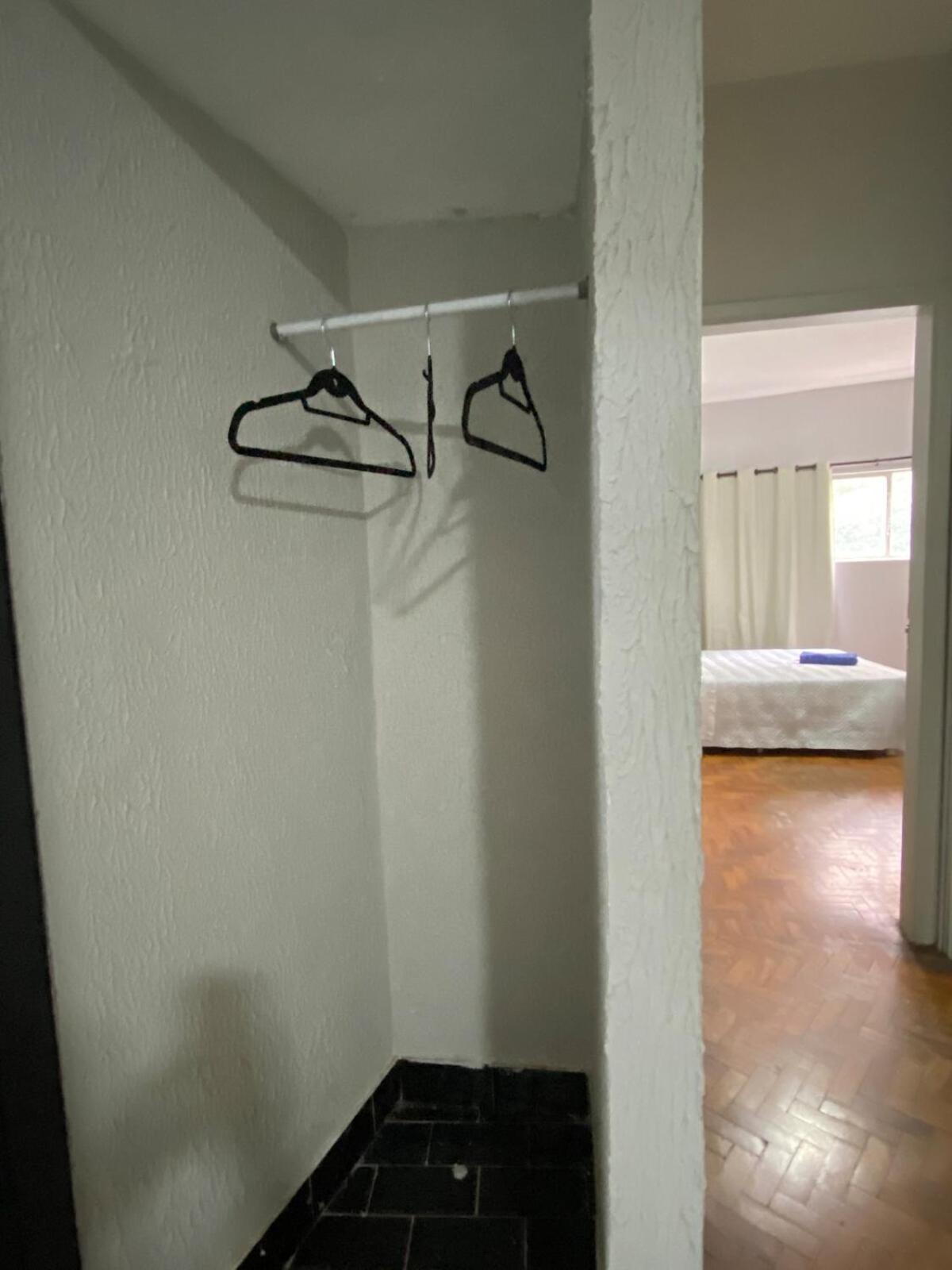 2 Dorm, Buarque, Excelente Localizacao, Ate 6 Apartamento São Paulo